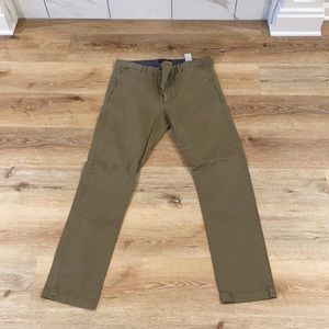 Banana republic Fulton Skinny Chino 35X34